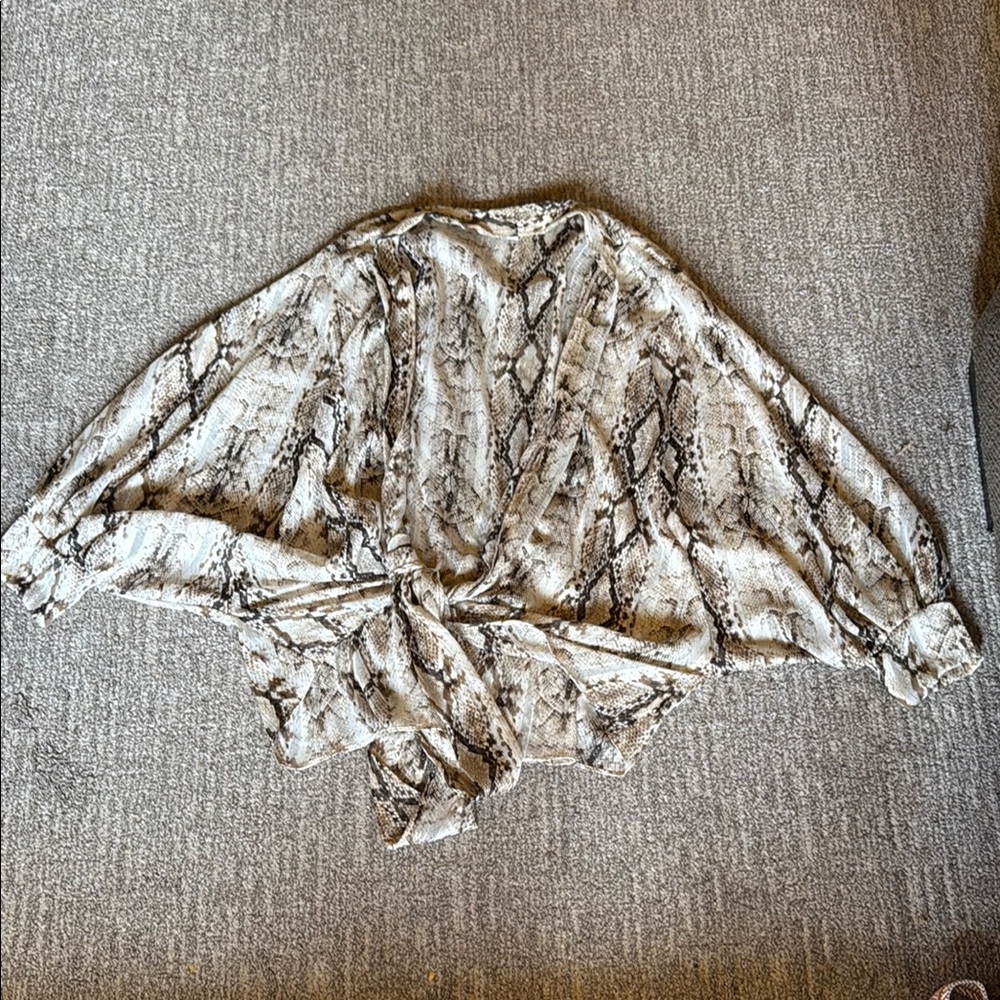 Glam Black and Cream Snake Print Blouse